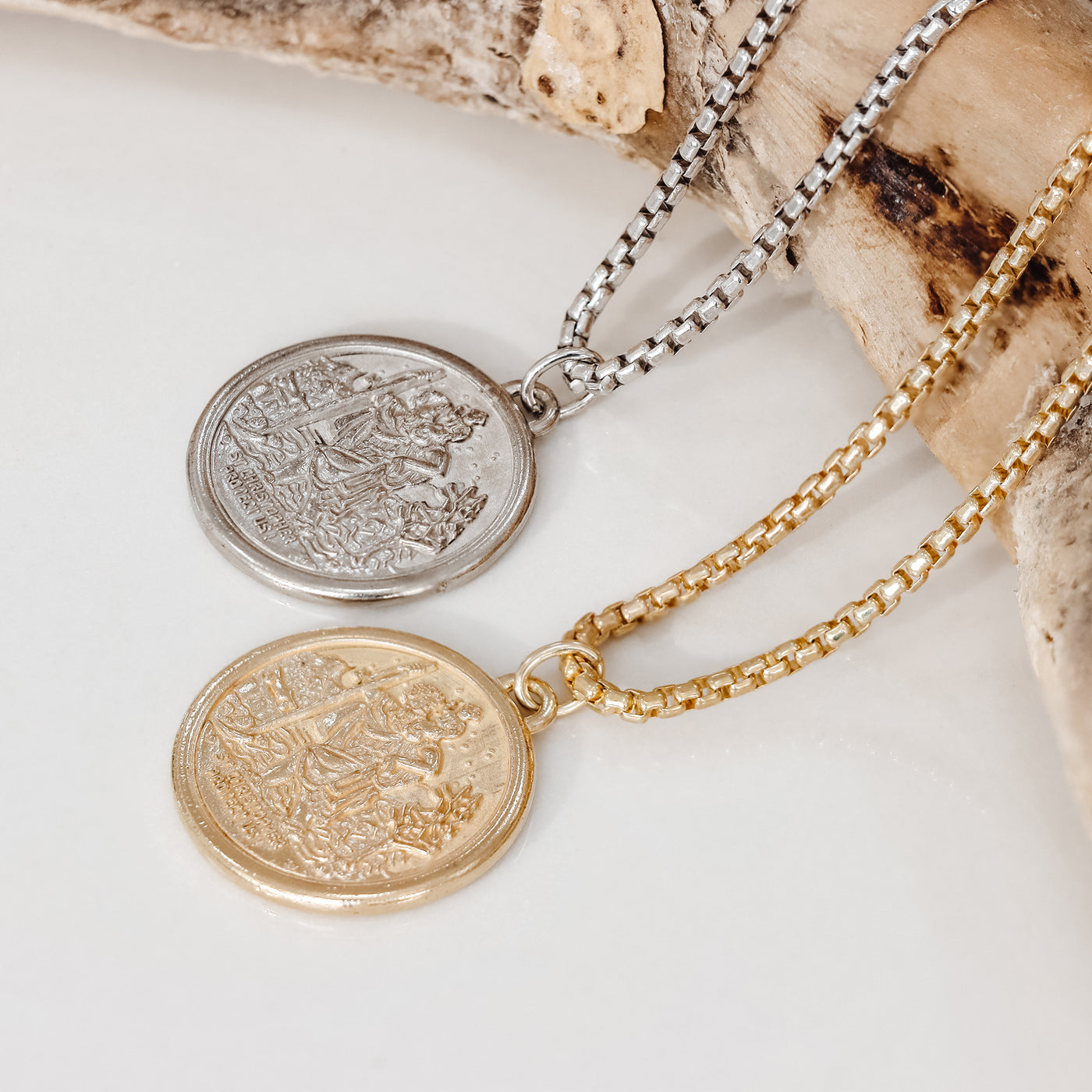 Saint Christopher Medal Pendant | Large - Gloria Jewels