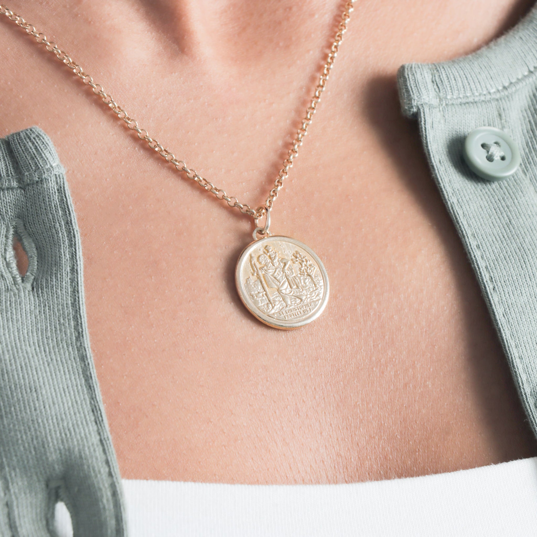 Saint Christopher Medal Pendant | Medium - Gloria Jewels