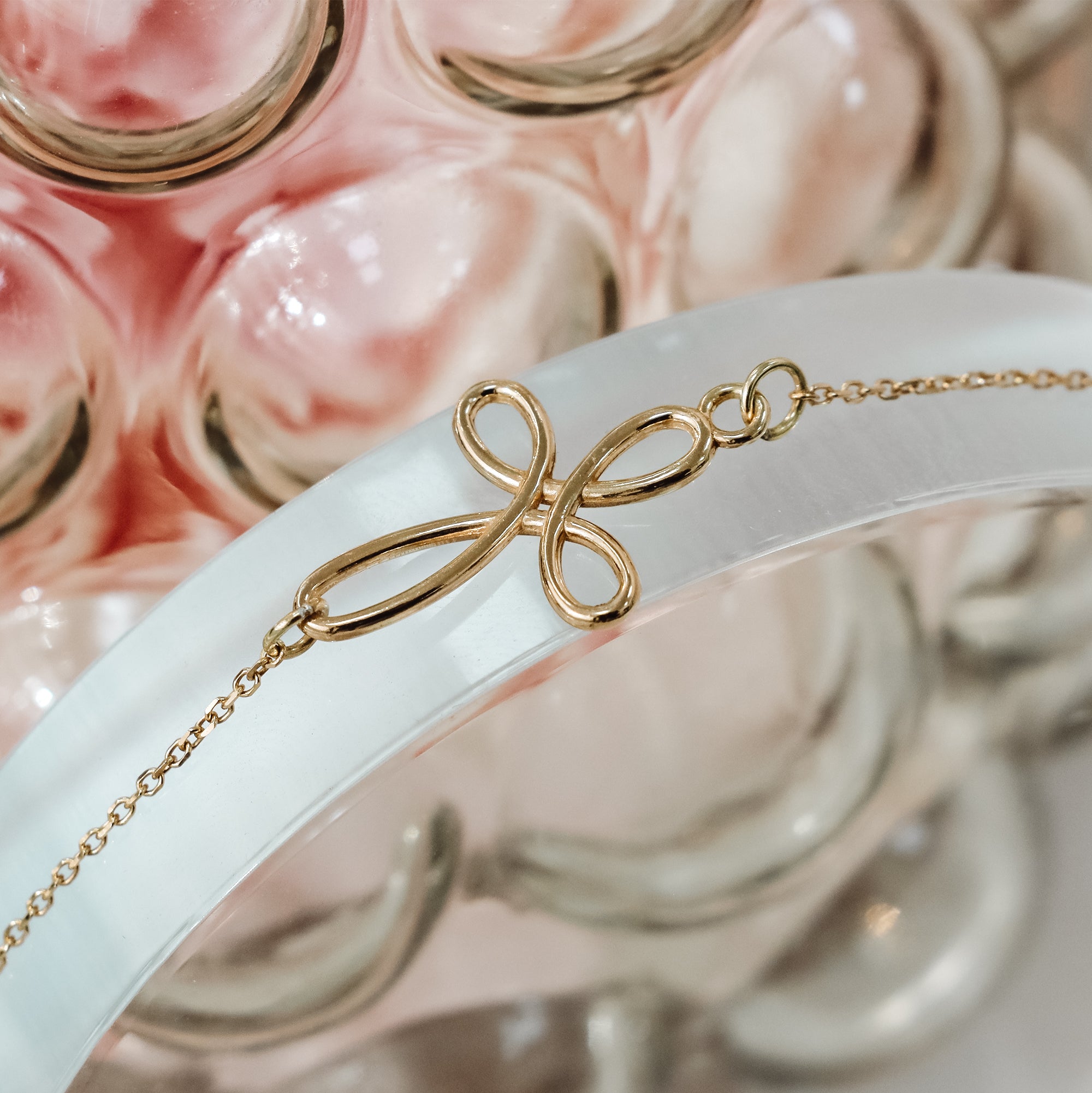 Pulsera de bucle infinito "Naomi"