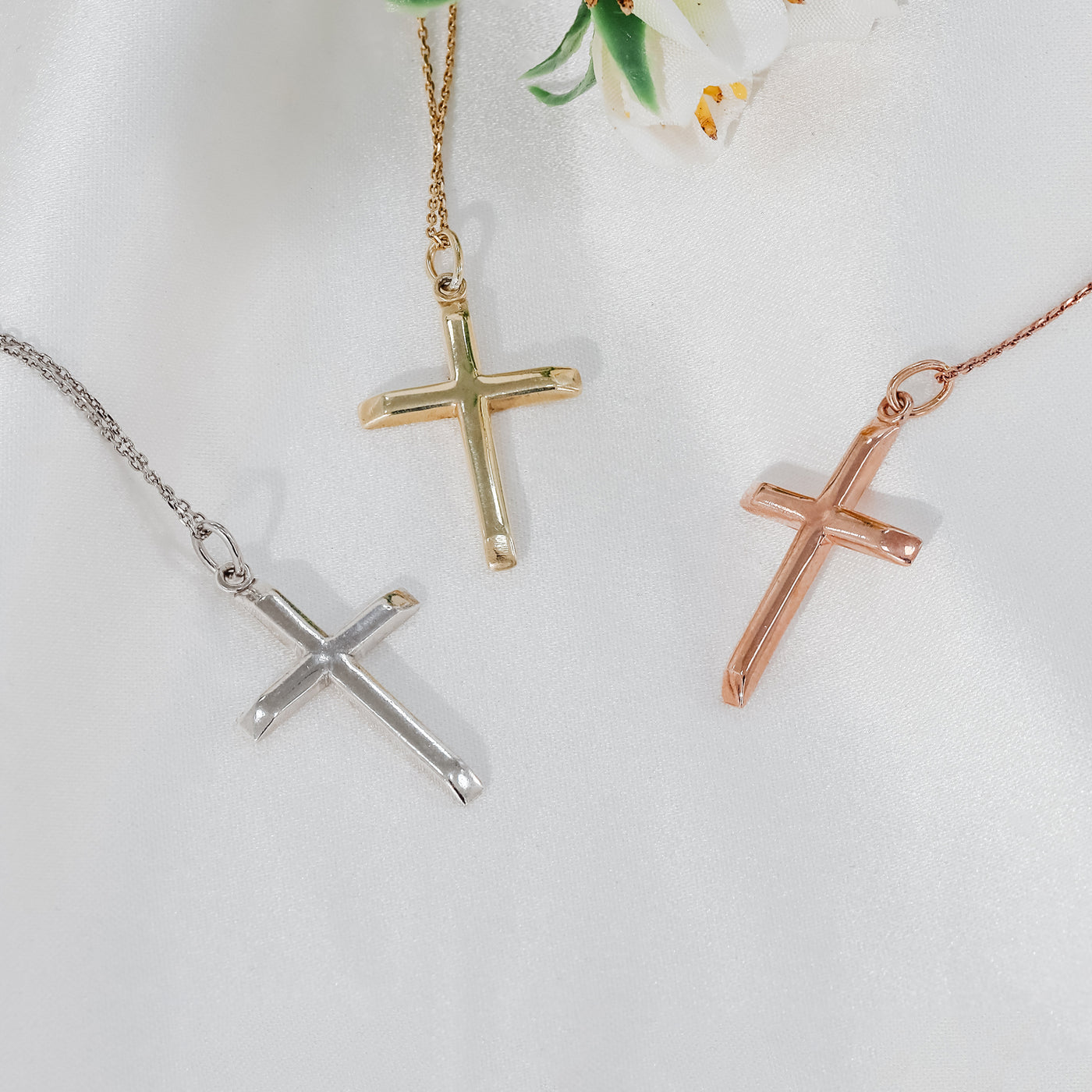 Classic Cross Pendant | Small - Gloria Jewels